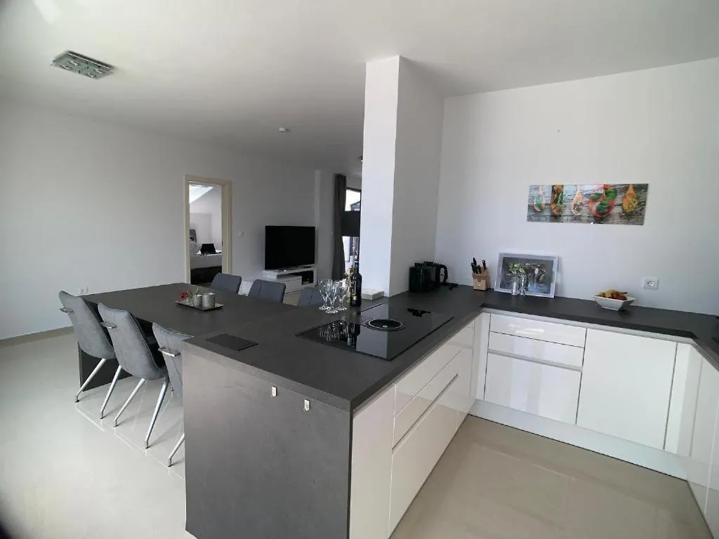 Seaview II Apartment Medulin
